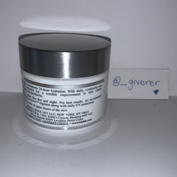 Kiehl’s Clearly Corrective Deep Moist Clarifying - Picture 3 of 10